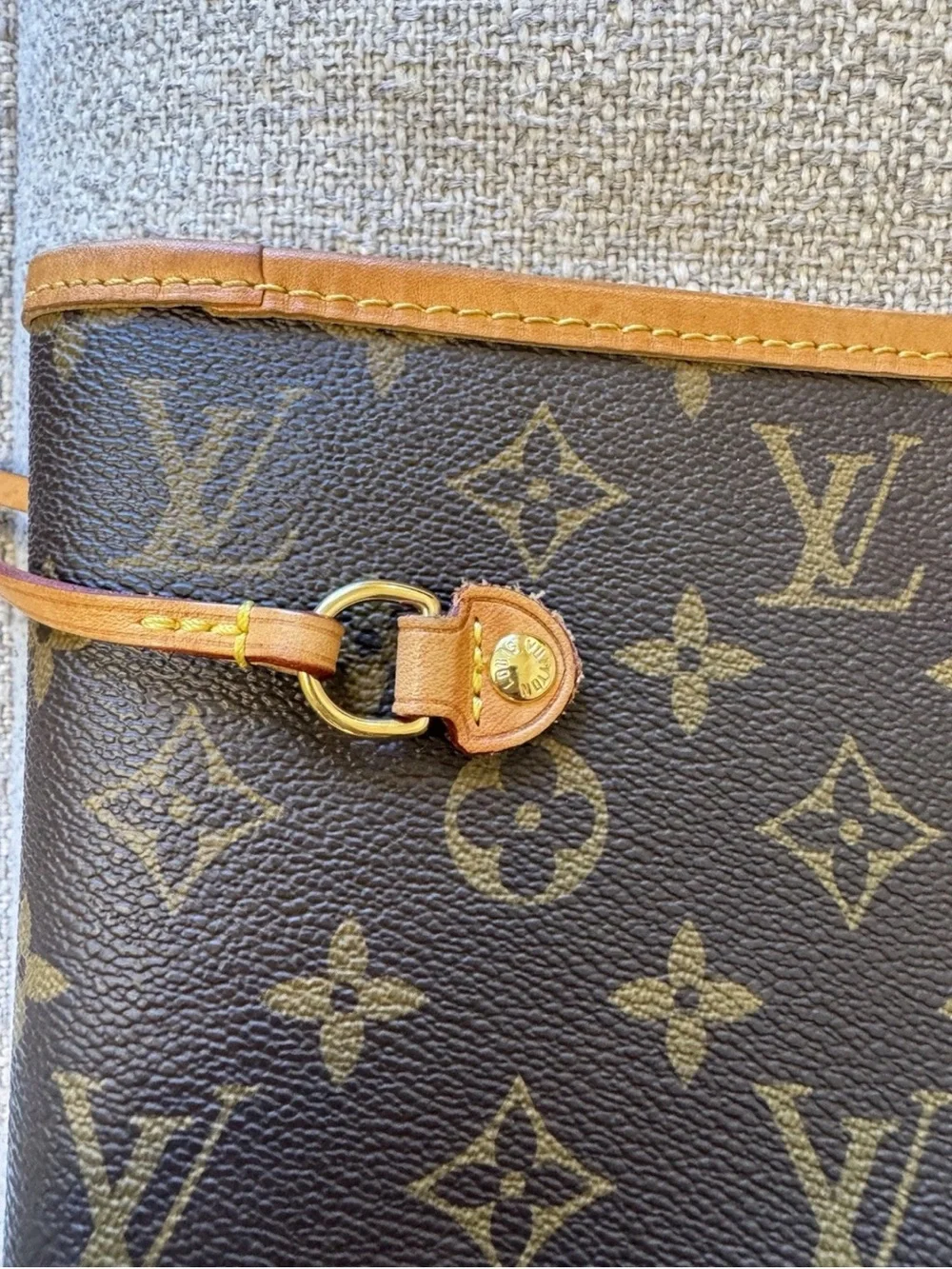 Louis Vuitton authentic louis
